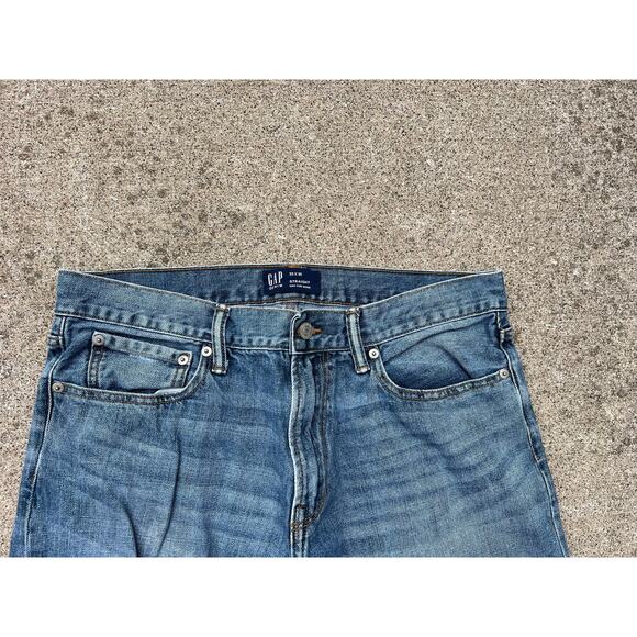 GAP Pants Men Size 33 X 30 Medium Wash Relaxed Straight Denim Blue Jeans Casual - Picture 3 of 7
